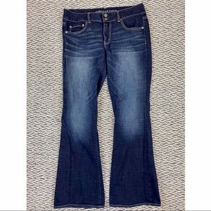 American Eagle High Rise Artist Flare Jeans